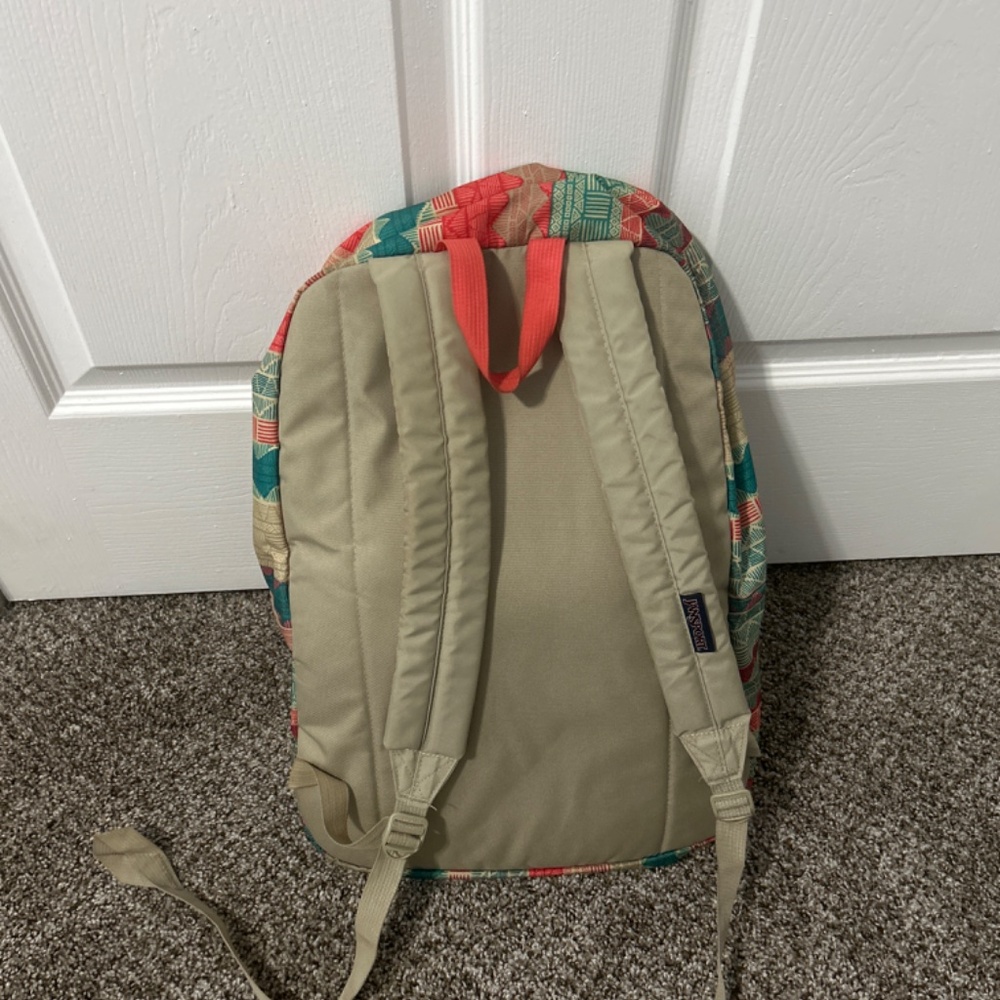 Backpack - Picture 2 of 4